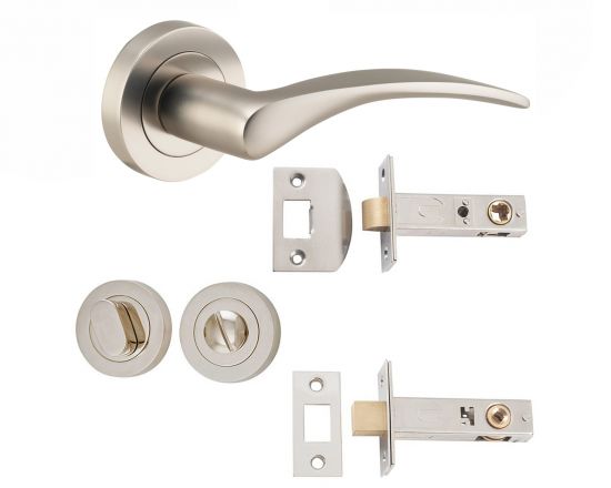 Oxford lever on rose privacy set - Satin Nickel