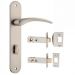 Oxford lever on plate privacy set - Satin Nickel