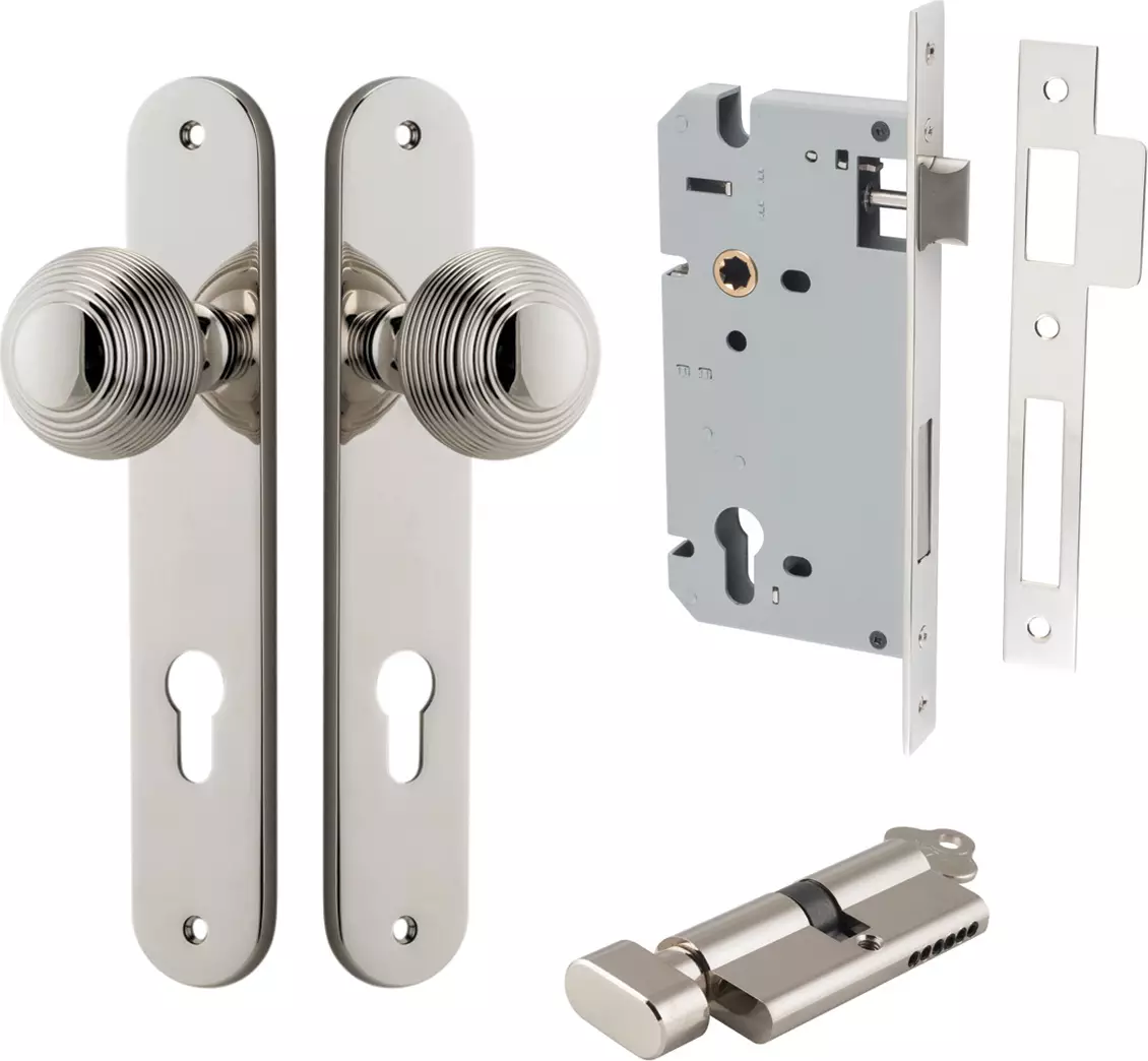 Guildford Knob - Oval Entrance Set - Key / Turn - PN
