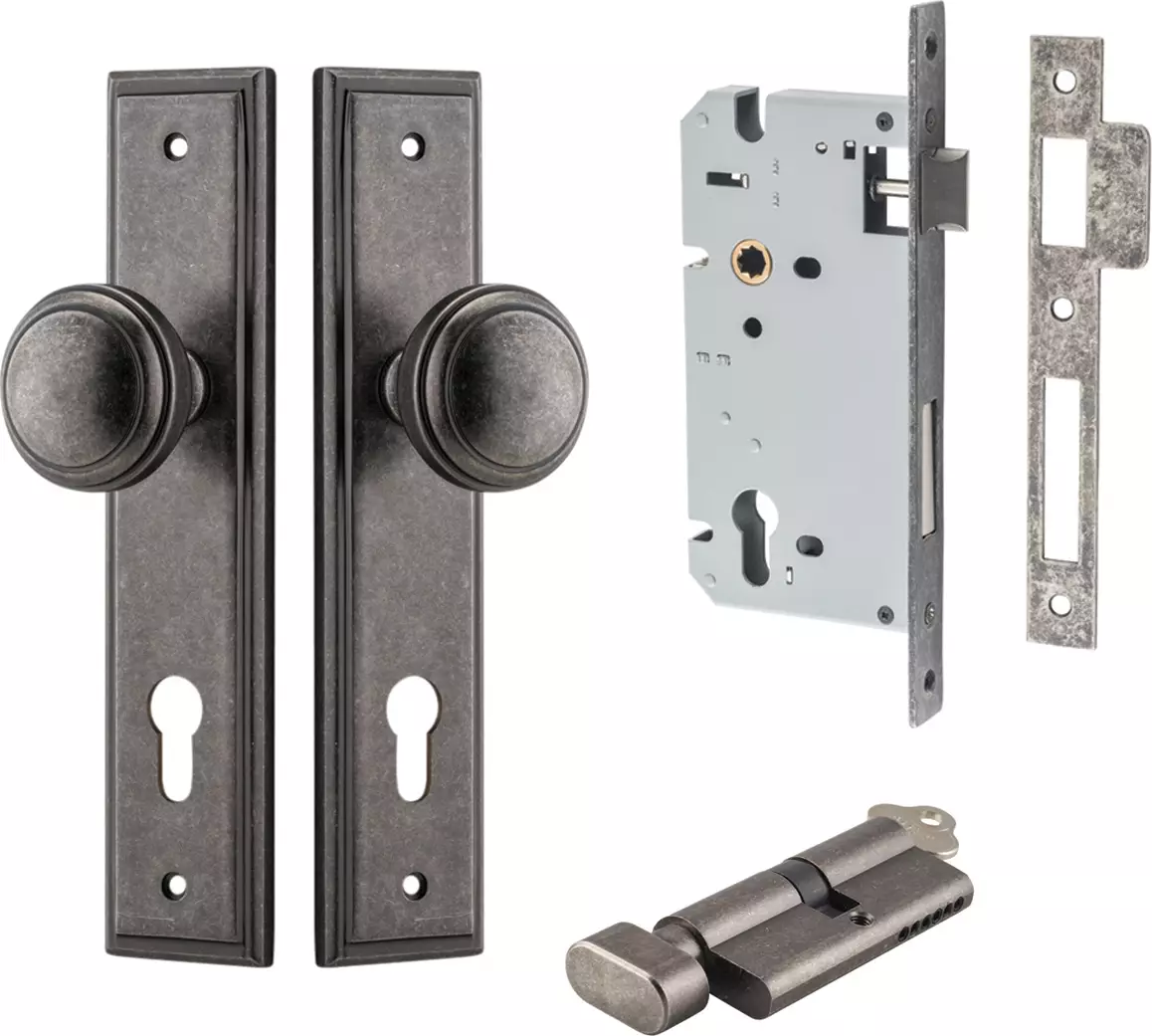 Paddington Knob - Stepped Entrance Set - Key / Turn - DN