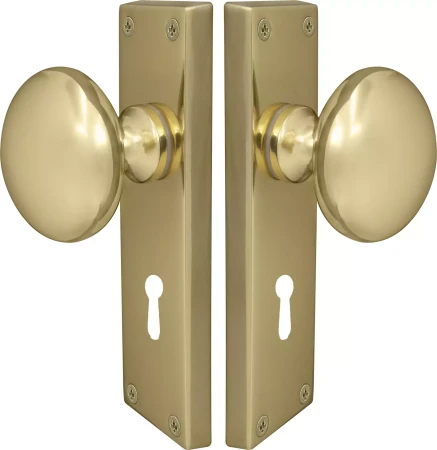 Sutton Square Longplate - Lever Handles - UB