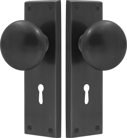 Sutton Square Longplate - Lever Handles - BLK