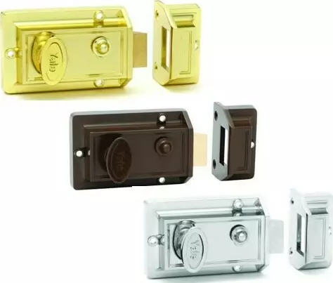 Nightlatch - includes cylinder Nightlatch - includes cylinder