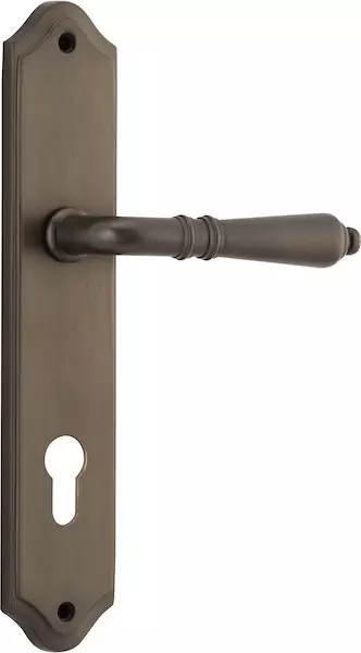 Sarlat Lever - Shouldered Plate Sarlat Lever - Shouldered Plate