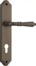 Sarlat Lever - Shouldered Plate