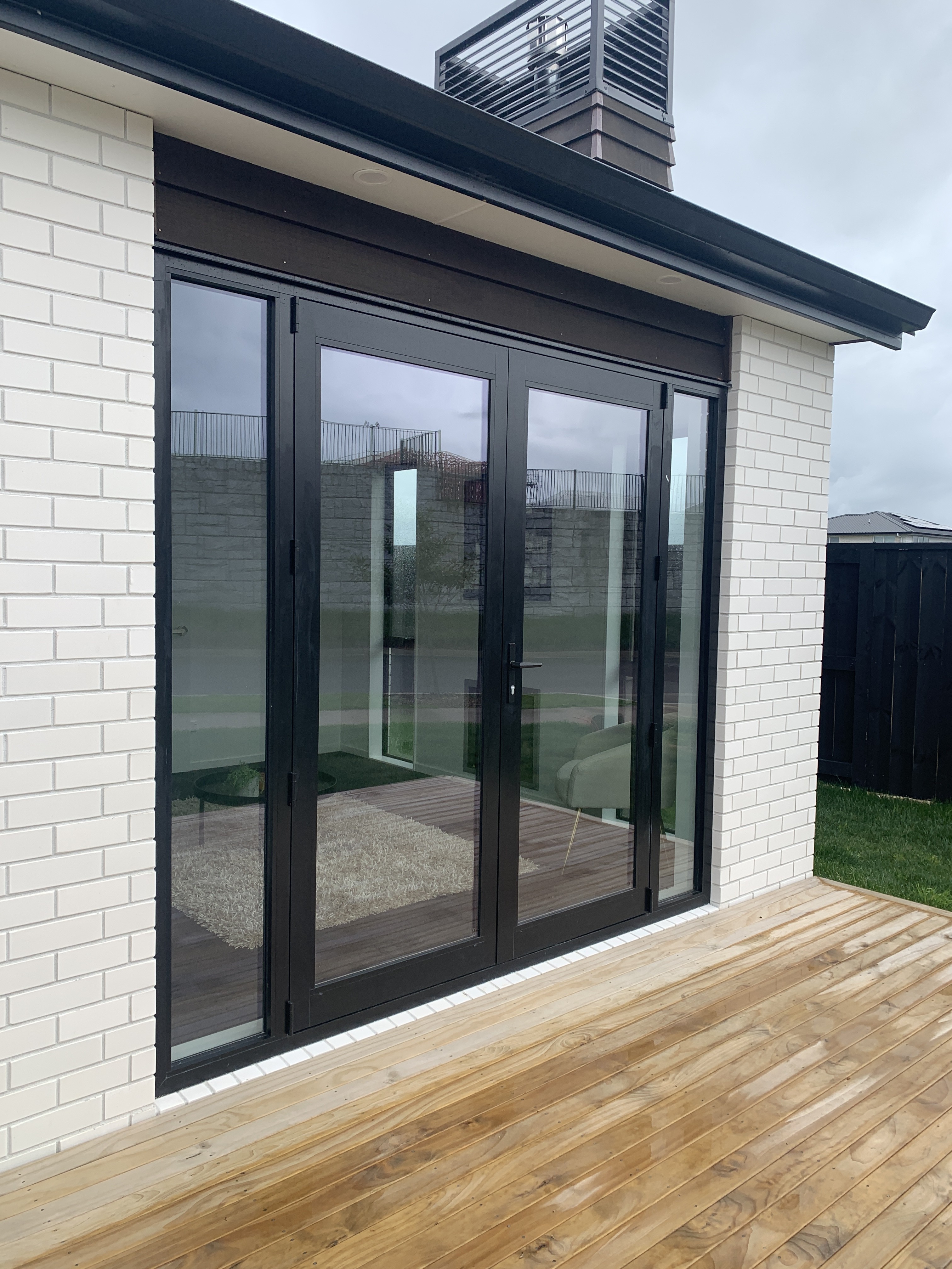 Hinged Door Locks & Accessories